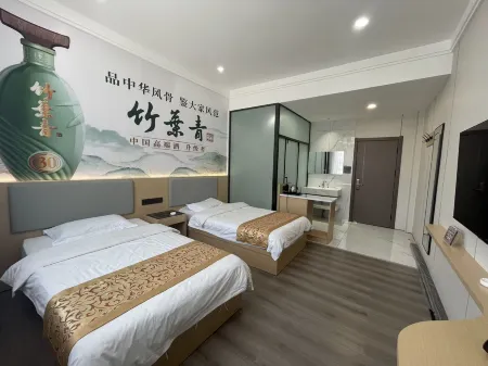 Fuyang Xinghuacun Business Hotel (Yujiu Culture Scenic Area) Отели в г. Фэньян