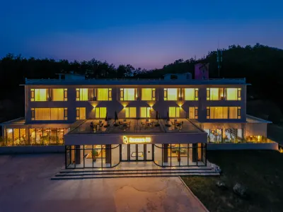 SeasonHi 허우산 풍경관 주변 호텔