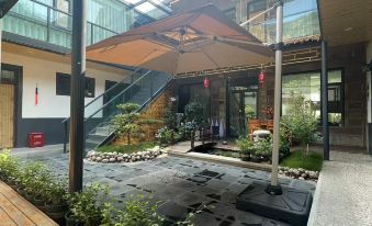 Lianshan Bieyuan Homestay