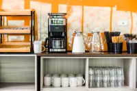 Shui Yang Lakeview House with Elevator - breakfast