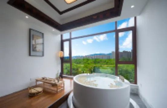 Xishuangbanna Tropic of Cancer Lake View Hot Spring Hotel