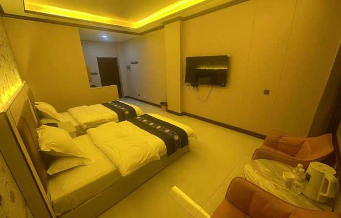Zadoo Hotel (Lilisi Road Branch)