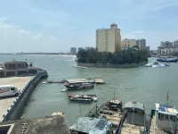 Hui'an Golden Coast Hotel Отели рядом с достопримечательностью «Древний город Цзянхуа»