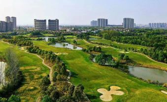 Red Lian Lake Golf Hotel