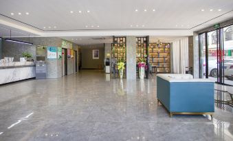 PinShangYi Hotel(QinZhou BeiBu Bay store)