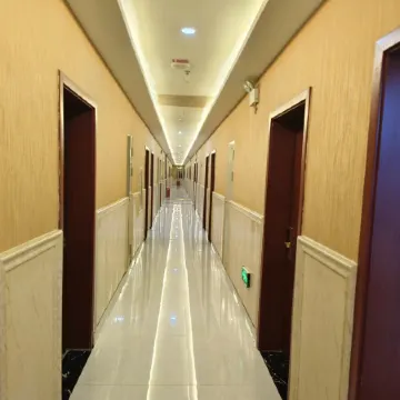 Xinhe Zhongtian Business Hotel