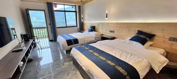 Hongguoguo Farm Stay Hotels in Qingchuan