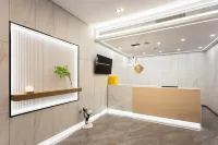 隨行飯店·薈品（武漢黃鶴樓長江大橋店） - 2 星級