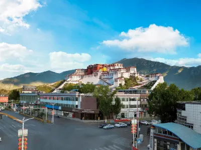 Lhasa Potala Palace FONTOO Hotel Hotels in Lhasa Railway Station/Liuwu New Area