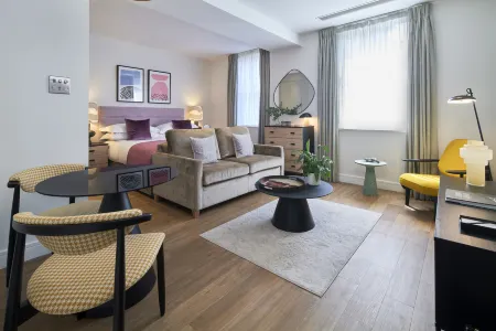 Cheval Harrington Court at South Kensington Отели рядом с достопримечательностью «Стретэм Коммон»