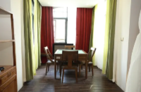 飄琳客棧（海口觀瀾湖華誼馮小剛電影公社店）