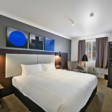 Silkari Urban CKS Sydney Airport Hotel