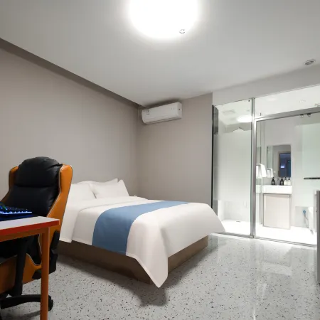 wanyoo esports hotel