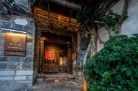 Blossom Hill Old Town of Lijiang Zhiyi Hotels in Lijiang