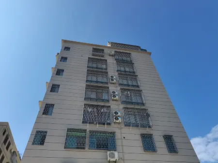Fengyuan Elevator B&B (Jiageng South Gate) Отели рядом с достопримечательностью «Xiamen University - Jiahe College»