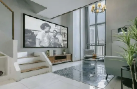 悅湖公館·loft湖景飯店（武漢金銀湖恆大城市廣場店）