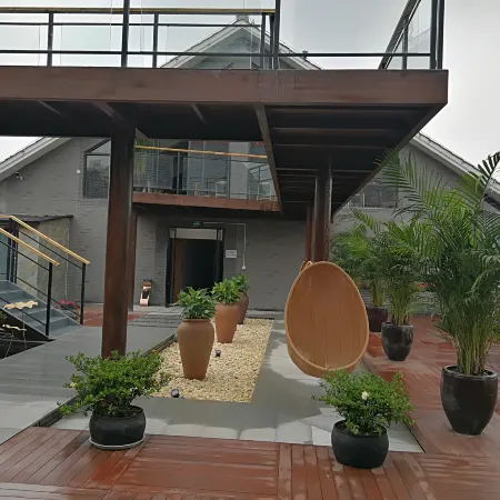 Escape Life Hotel