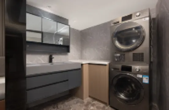 K·W High Altitude View Hotel (Chongqing Jiefangbei Pedestrian Street Hongyadong Branch)