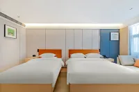 Qiwuyunshang Hotel (Chaohu High-Speed Rail East Station Yuemei Plaza)