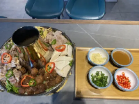 Urumqi County Lanshan Homestay