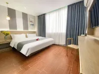 Kangxin Business Hotel (Nanchang Shenqiao Commercial Street Qingshanhu Wanda Plaza)
