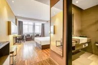 Ease Hotel(Heze Guangzhou Road Danyang Road Crossing)
