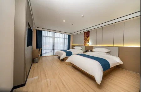 Wanduo International Hotel (Shiboyuan) Отели рядом с достопримечательностью «Sanshan Park»