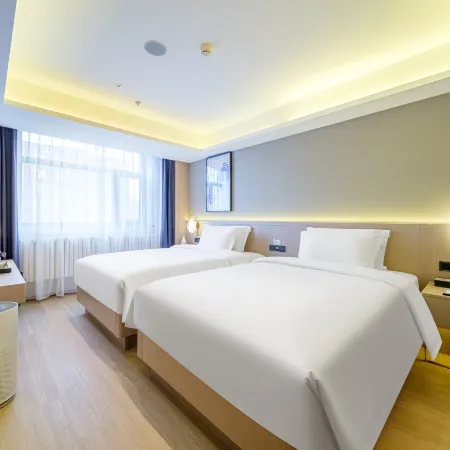 Lavande Hotel (Changchun Railway Station Square Branch) Hotels in Changchun