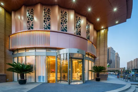 Shanghai Urban Road Licheng Hotel, Medo Plaza