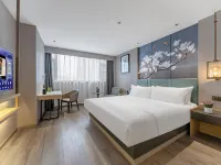 白玉蘭酒店(洛陽牡丹廣場地鐵站萬達店) 鄰近洛陽市科技館的酒店