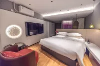 Mingshui Ancient City Rabbit King Inn