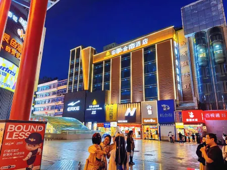 Golden Palace Hotel