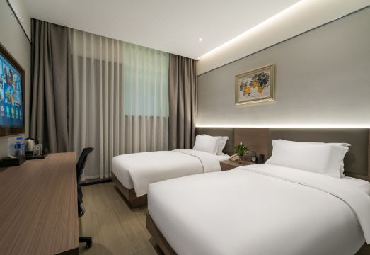 중위 셀렉트 호텔 객실