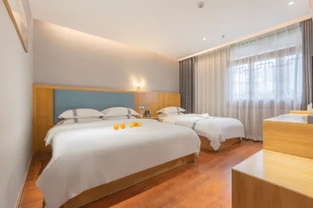 Golden Apple Hotel (Libo Ancient Town Deng Enming Square Branch)