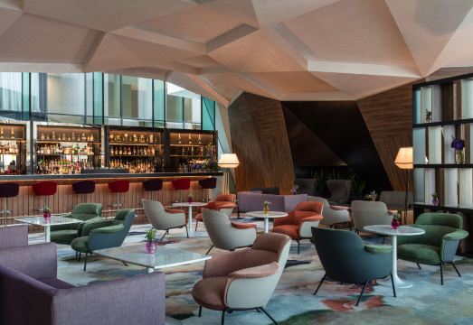 InterContinental Dublin의 실내 수영장과 스파