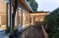 24-hour Homestay (Lijingmen Cross Street Luoqi Ancient City Branch)