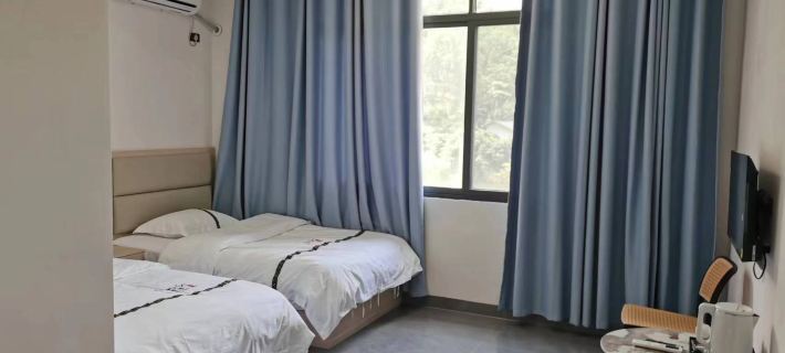 Jingyuan Wellness Inn Hotel di Chishui