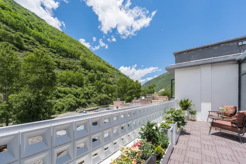 Suyi Homestay (Erdaoqiao Hot Spring Branch)