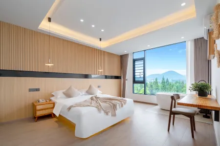 Yushi Shanshe Homestay (Huangguoshu National Park Branch)