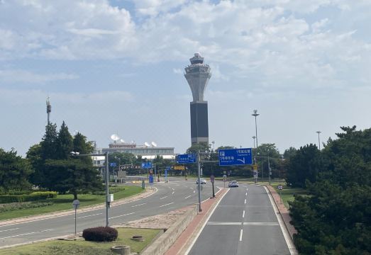 이롱 R.윤 (베이징 서우두공항 지점)