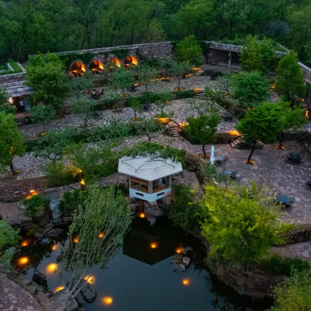 Dongguan Yuanguanshan Lakeside Homestay