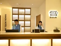 Hanok Hotel Daam Отели рядом с достопримечательностью «Чонногу»
