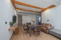 Fubon Homestay (Fanjingshan Scenic Area East Gate) - 2 tähden