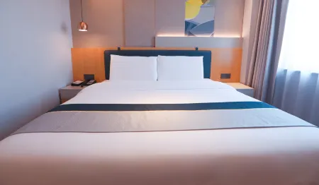 Homeinn Selected Hotel (Qingdao Beer Street Zhongshan Park) Отели рядом с достопримечательностью «Qingdao Beer Street»