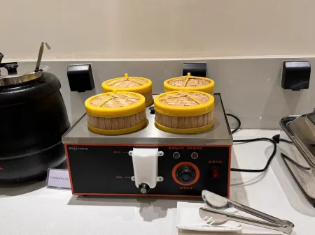 Basu Chuanchu Hotel (72 Guai Branch)