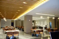 Junya Ritz Hotel Bayanbulak - Breakfast