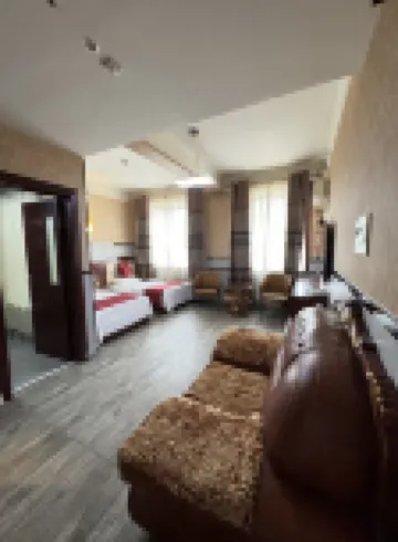 Luntai Xianghe Fashion Hotel