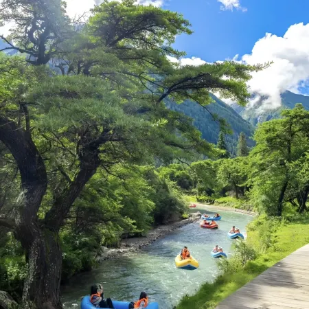 Siguniang Mountain Nation Park Hotel（The most popular and convenient hotel for overseas guests）