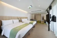 雀客童媽吉親子旅館 - 機場接送