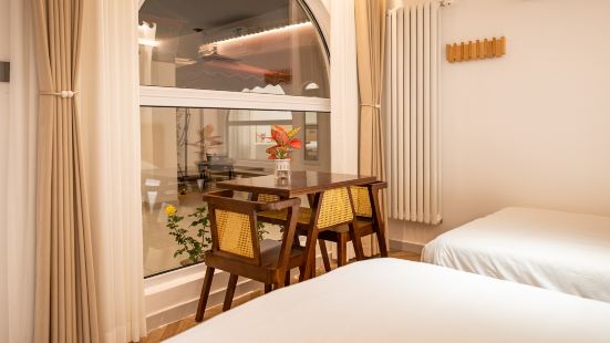 Floral Hotel· Beijing Guantang Hotel